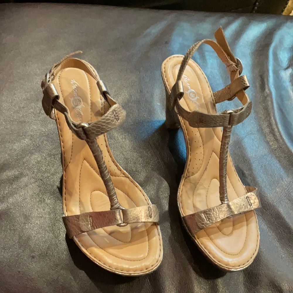 Born Sandals